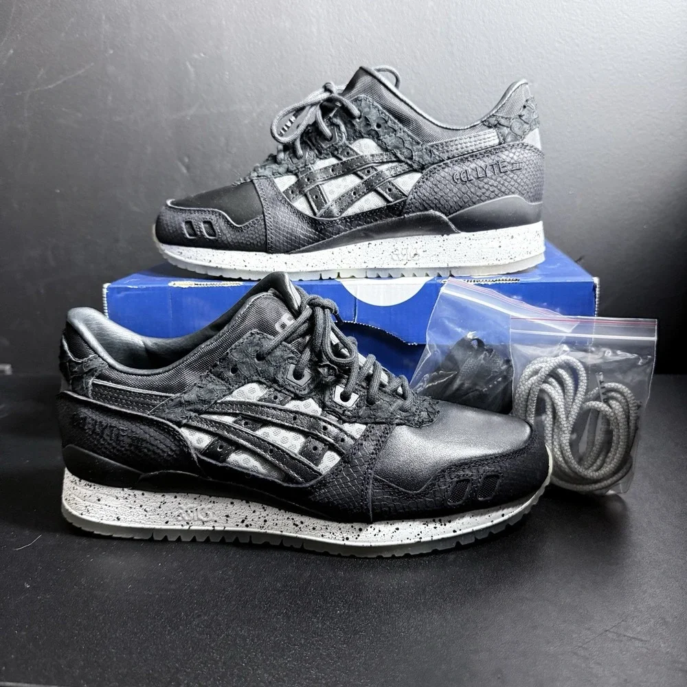 ASICS X Bait